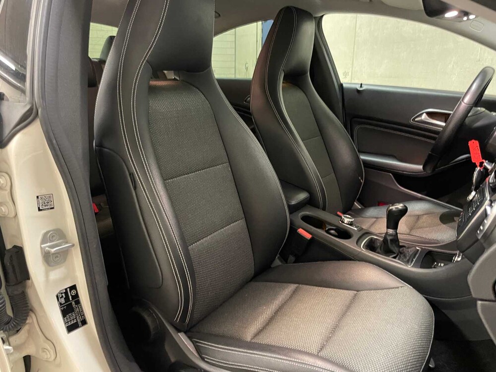 Mercedes-Benz CLA180 CDI Lease Edition 109 PS 2016 CLA-Klasse, HV-978-B