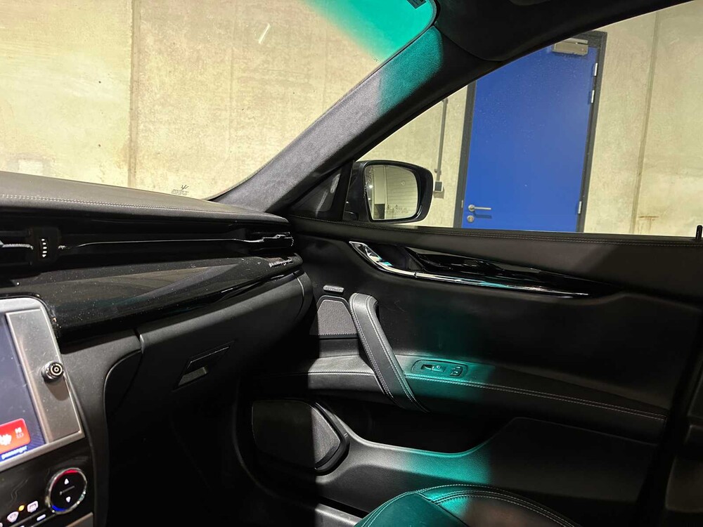 Maserati Quattroporte GTS 3.8 V8 523PS 2015