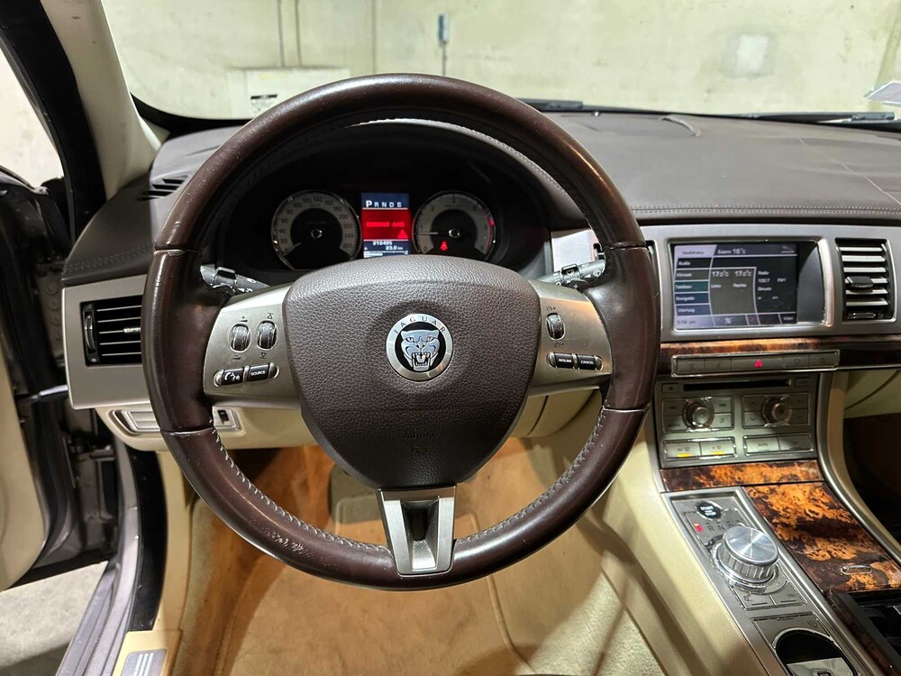 Jaguar XF 2.7D V6 Luxus 207PS 2008, 69-HXG-3 Youngtimer
