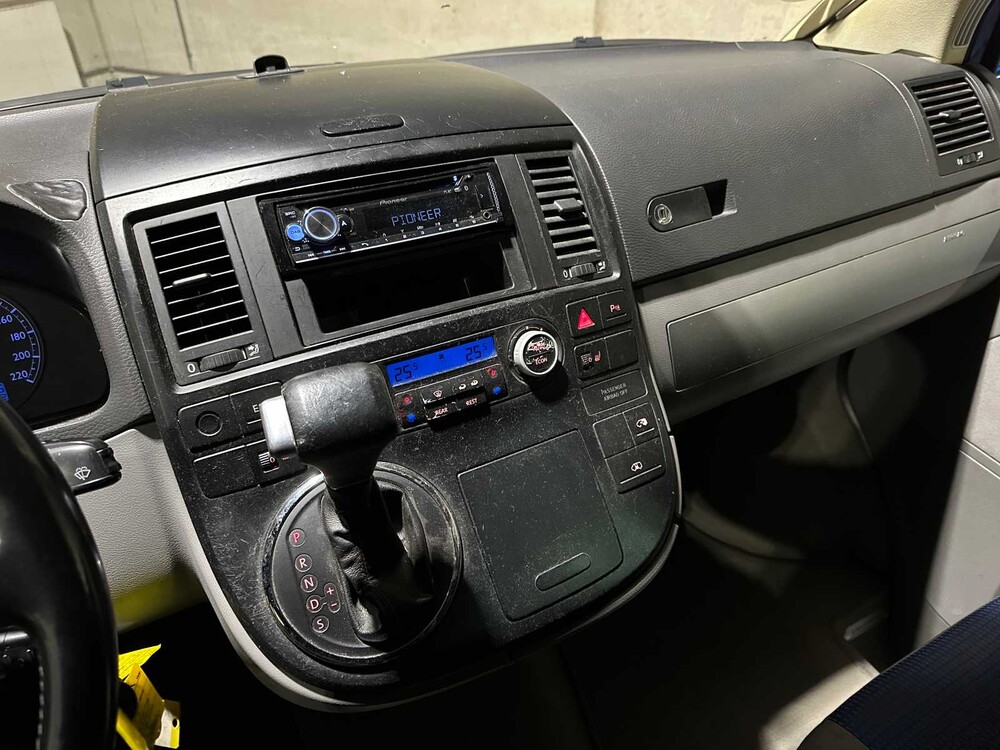 Volkswagen CALIFORNIA 2.5 174PS 2006 Camper, 29-KJJ-8 Youngtimer