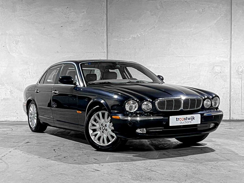 Jaguar XJ 3.5 V8 258PS 2003, niederländische Zulassung 