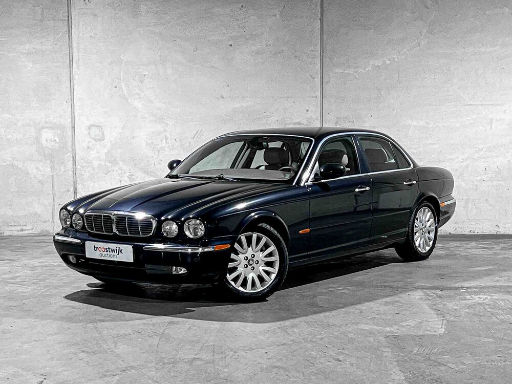 Jaguar XJ 3.5 V8 258PS 2003, niederländische Zulassung 