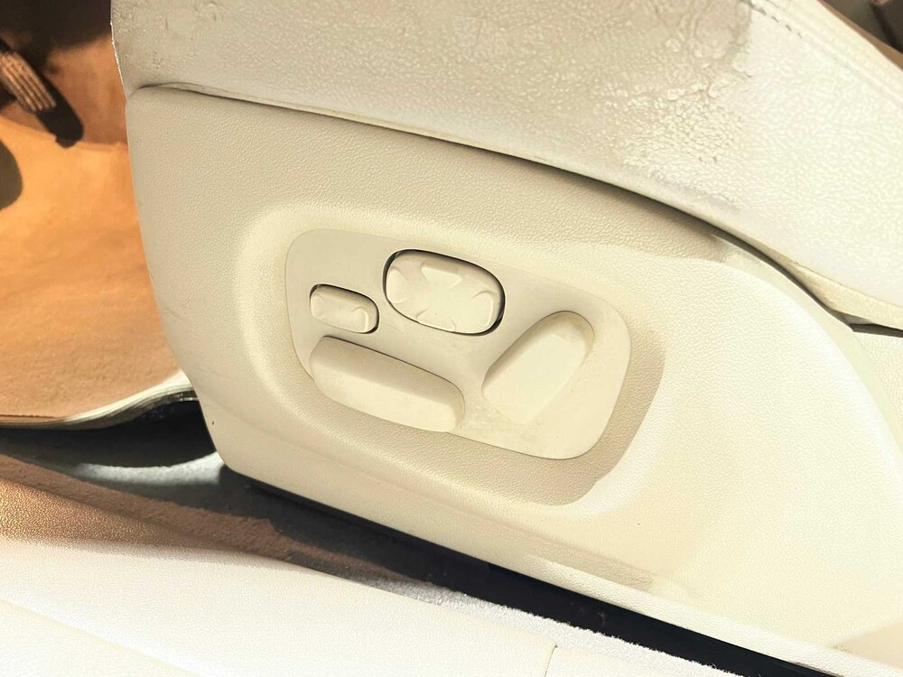 Jaguar XJ 3.5 V8 258PS 2003, niederländische Zulassung 