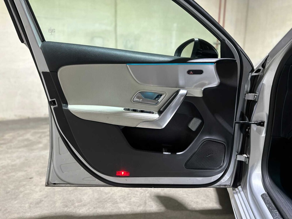 Mercedes-Benz A200 AMG Business Solution 163PS 2019 A-Klasse, J-647-SP