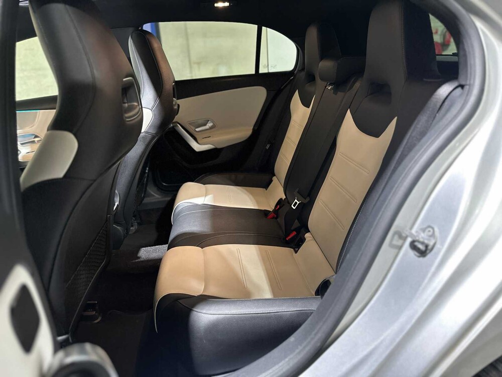 Mercedes-Benz A200 AMG Business Solution 163PS 2019 A-Klasse, J-647-SP