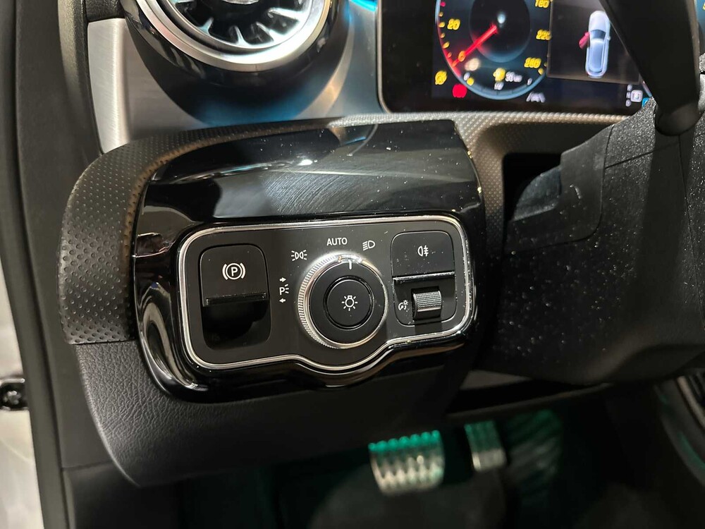 Mercedes-Benz A200 AMG Business Solution 163PS 2019 A-Klasse, J-647-SP