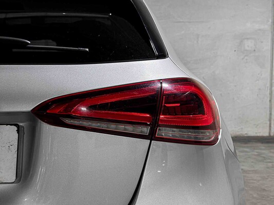 Mercedes-Benz A200 AMG Business Solution 163pk 2019 A-Klasse, J-647-SP
