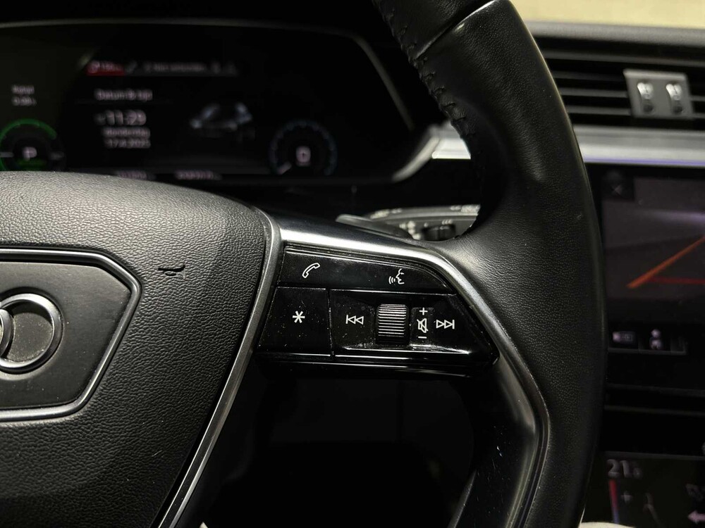 Audi e-tron 55 Quattro Advanced Pro Line Plus 95 kWh 360PS 2018, J-190-NN