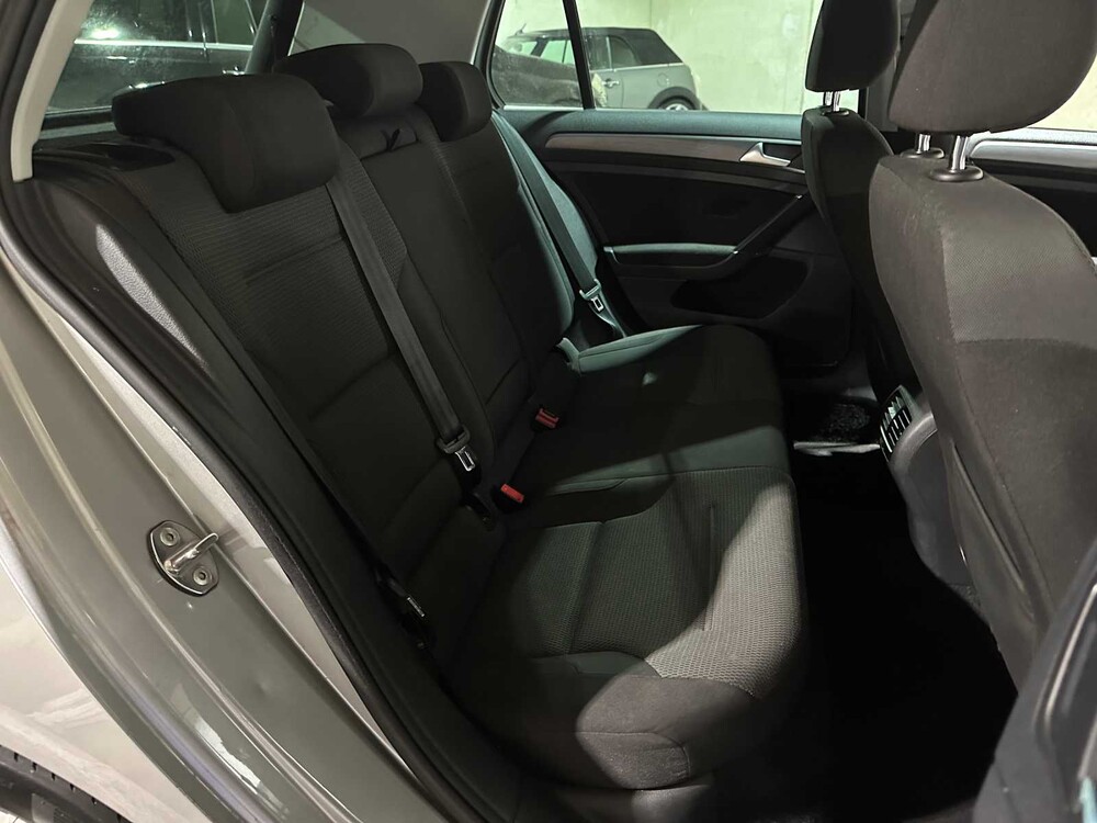 Volkswagen e-Golf 136PS 2018, RR-707-F