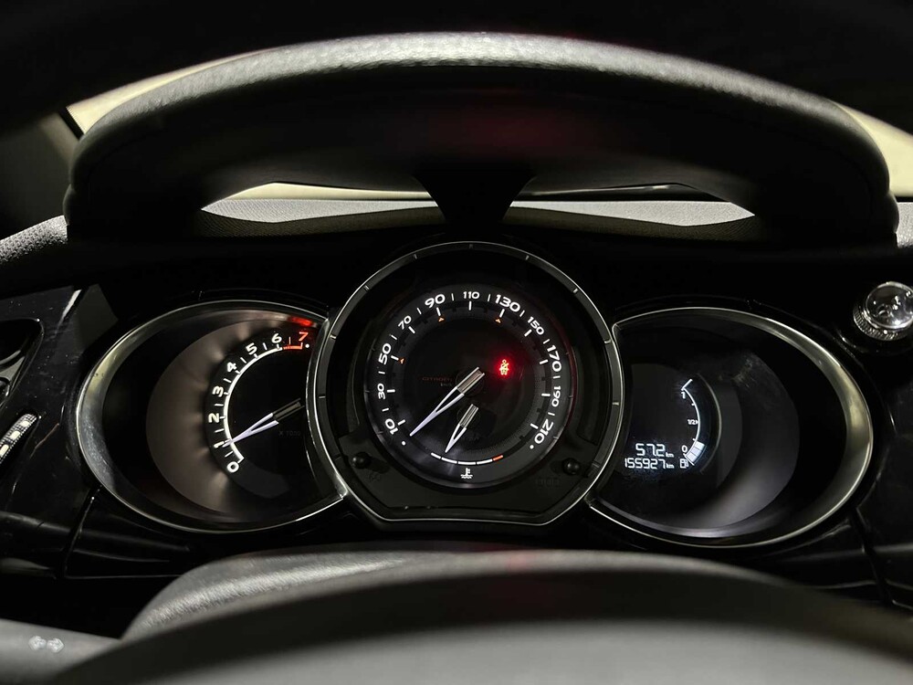 Citroen DS3 Cabrio 1.2 VTi So Chic 82hp 2014, 3-TTZ-70