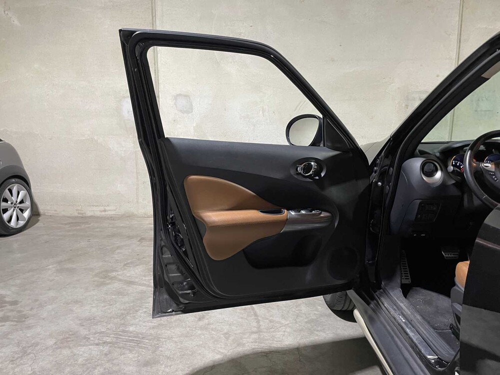 Nissan Juke 1.6 Acenta 117pk 2011, 52-SGR-3