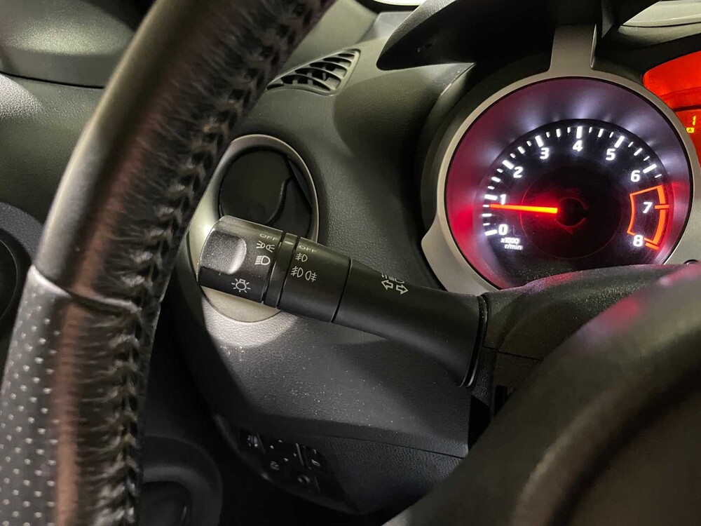 Nissan Juke 1.6 Acenta 117pk 2011, 52-SGR-3