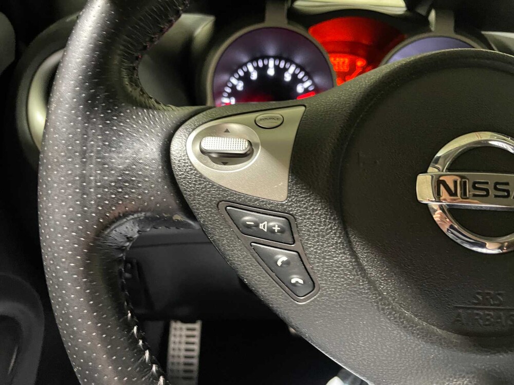 Nissan Juke 1.6 Acenta 117pk 2011, 52-SGR-3