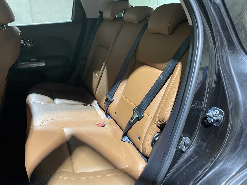 Nissan Juke 1.6 Acenta 117pk 2011, 52-SGR-3