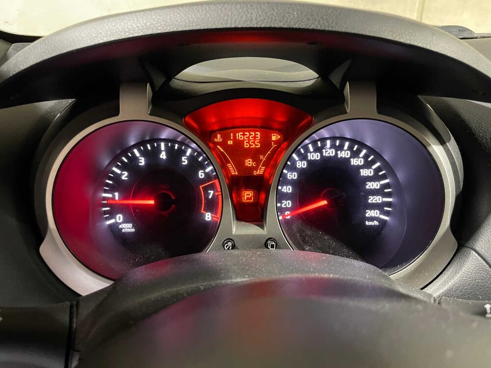 Nissan Juke 1.6 Acenta 117pk 2011, 52-SGR-3