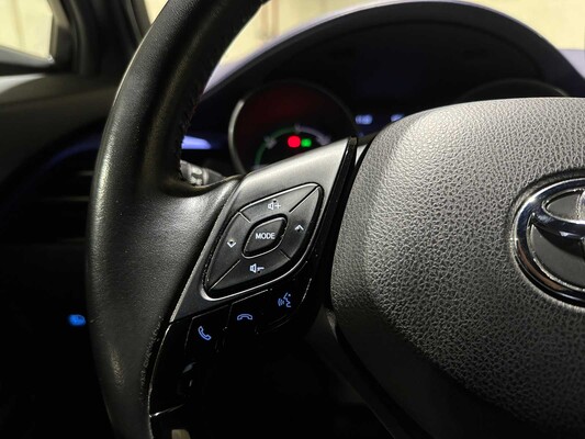 Toyota C-HR 2.0 Hybrid Bi-Tone 152pk 2020, H-248-JV