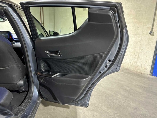 Toyota C-HR 2.0 Hybrid Bi-Tone 152pk 2020, H-248-JV