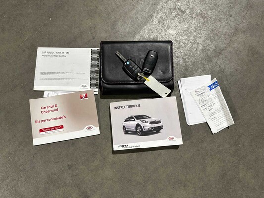 Kia Niro 1.6 GDi Hybrid DynamicLine 105pk 2017, PV-933-T