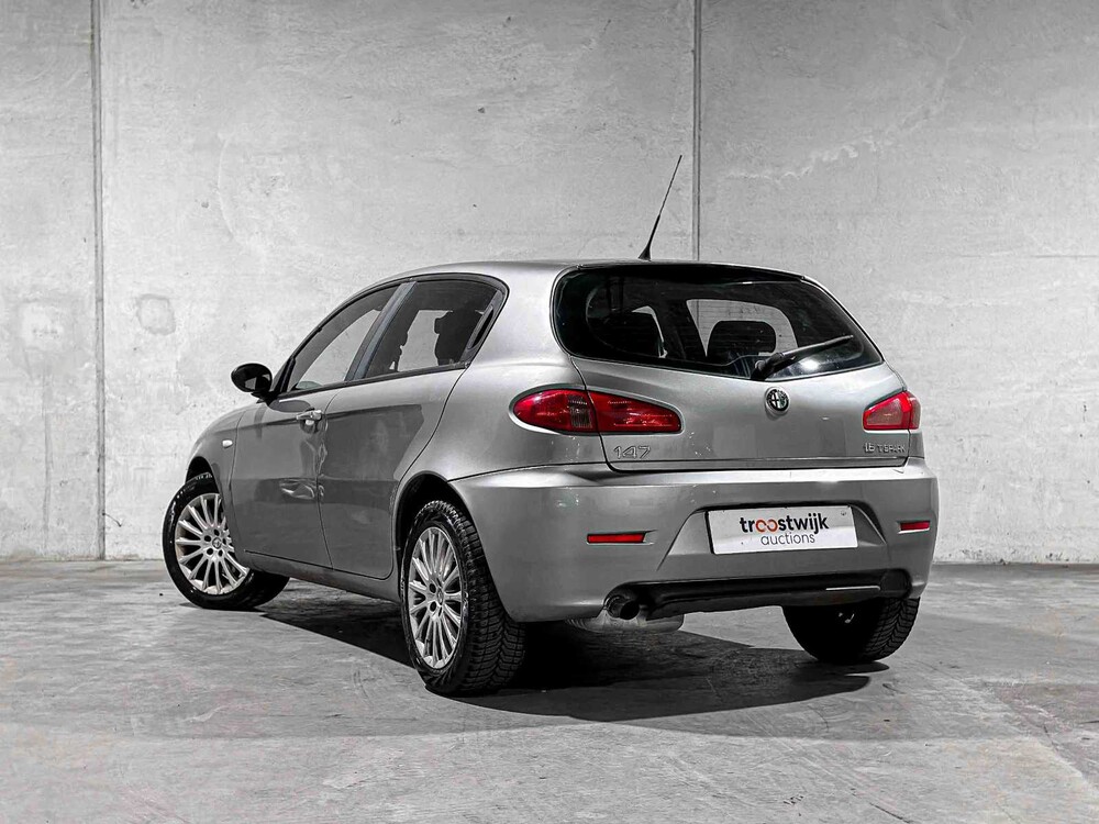 Alfa Romeo 147 1.6 T.Spark Business 105pk 2007, 73-XD-ZV