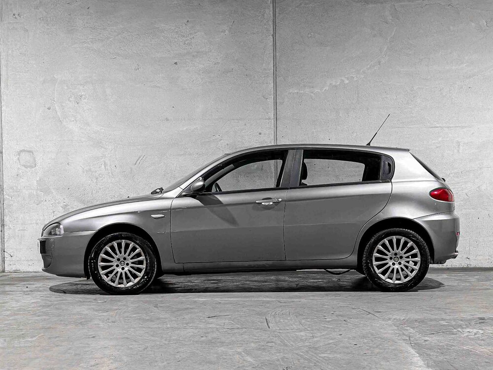 Alfa Romeo 147 1.6 T.Spark Business 105pk 2007, 73-XD-ZV