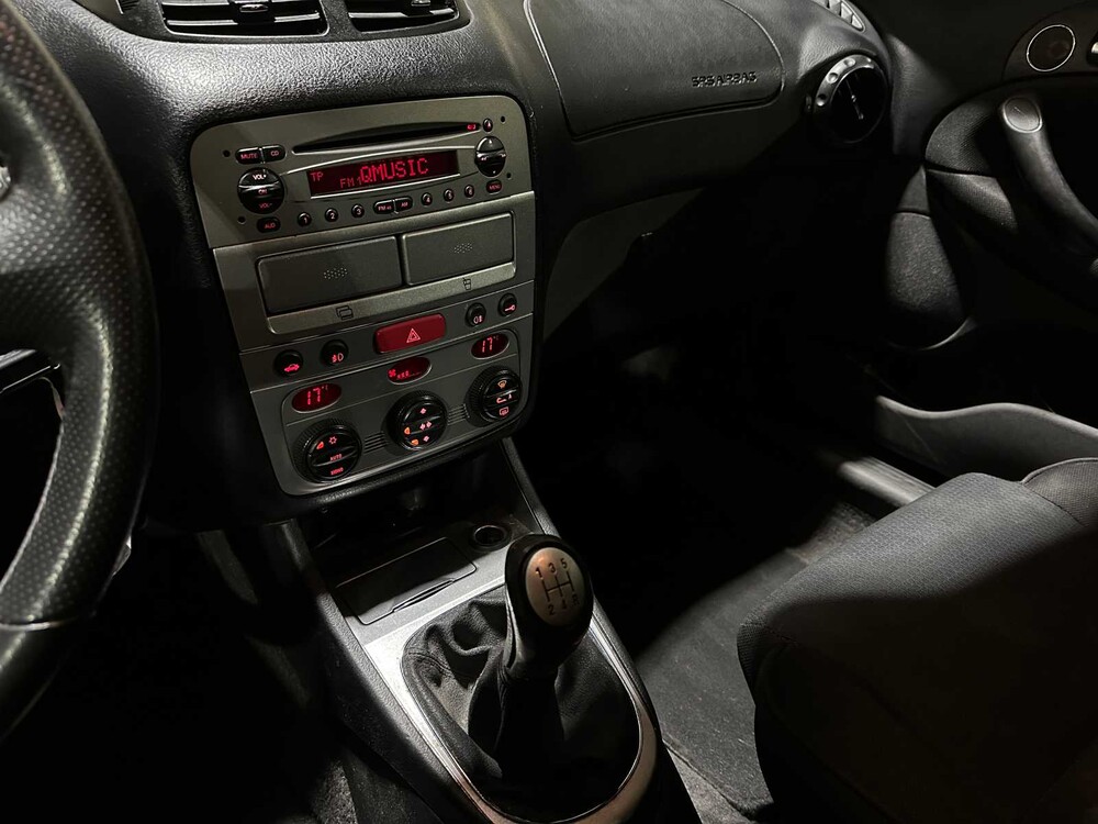 Alfa Romeo 147 1.6 T.Spark Business 105pk 2007, 73-XD-ZV