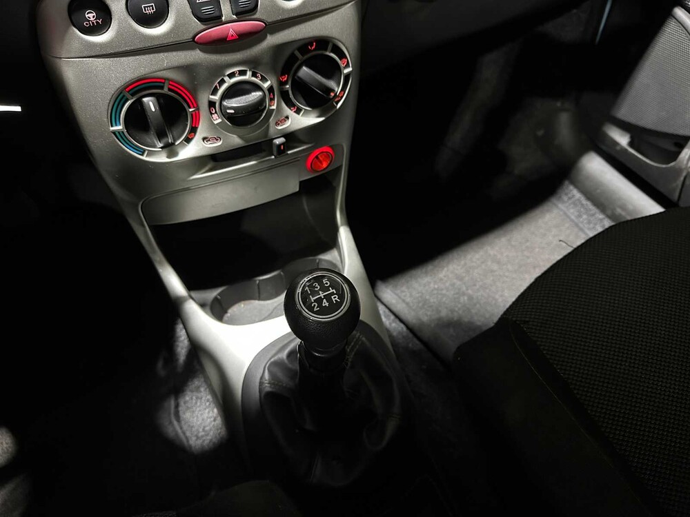 Fiat Punto 1.2 GO! 60pk 2002, 26-JP-LG