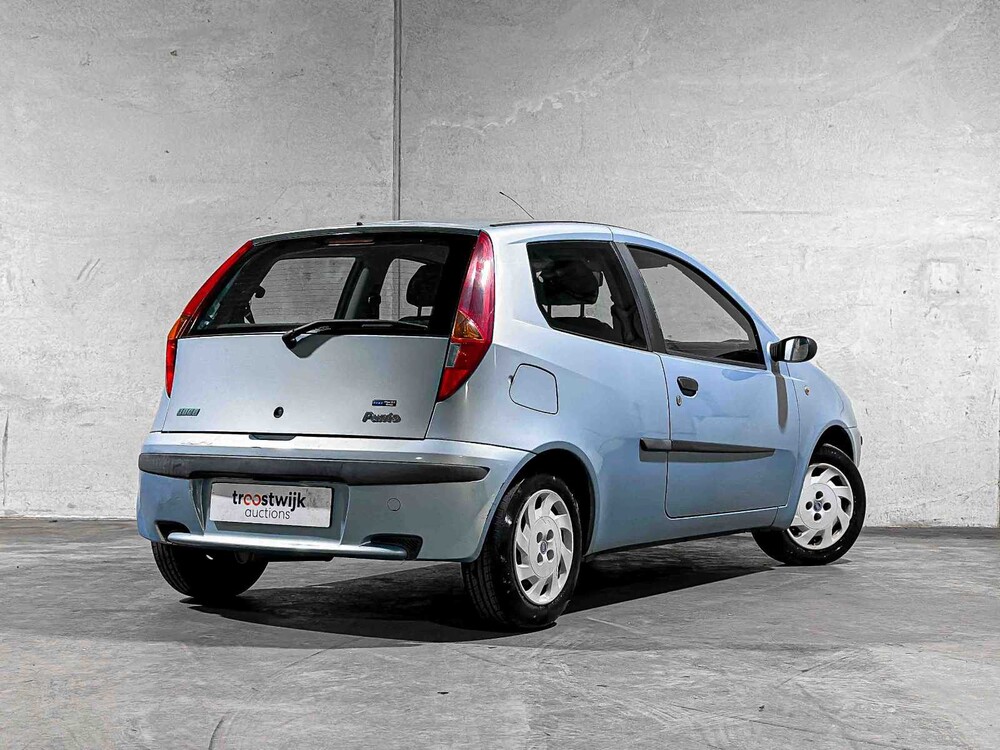 Fiat Punto 1.2 GO! 60pk 2002, 26-JP-LG