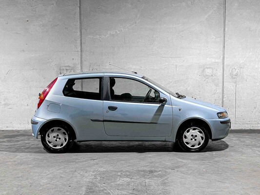 Fiat Punto 1.2 GO! 60pk 2002, 26-JP-LG