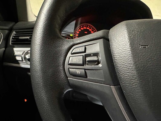 BMW X3 xDrive20d High Executive 184pk 2011, 46-SNN-5