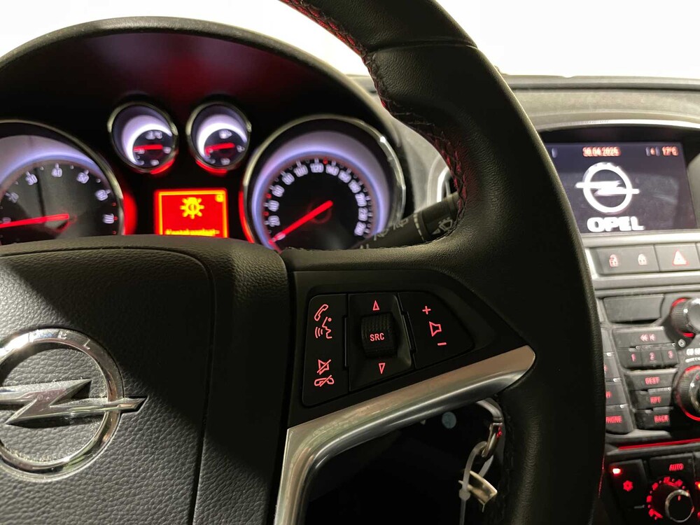 Opel Astra Sports Tourer 1.4 Turbo Cosmo 120pk 2011, 76-RPZ-3