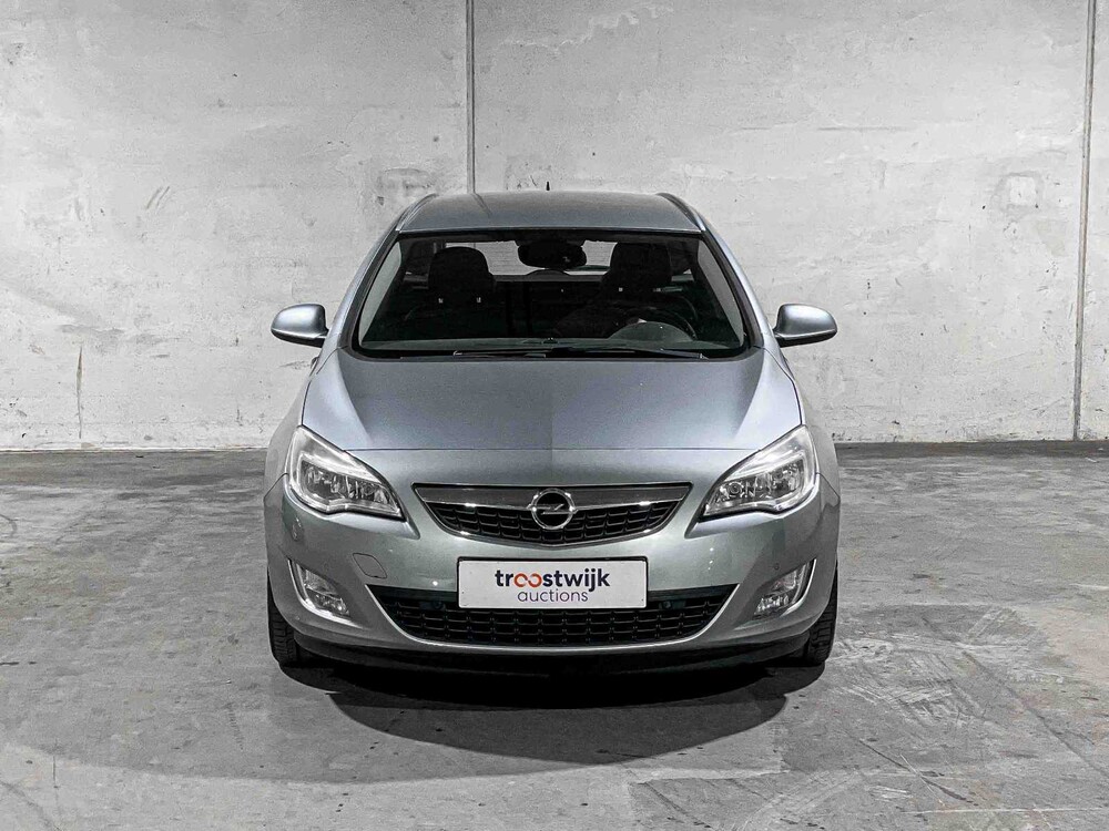 Opel Astra Sports Tourer 1.4 Turbo Cosmo 120pk 2011, 76-RPZ-3