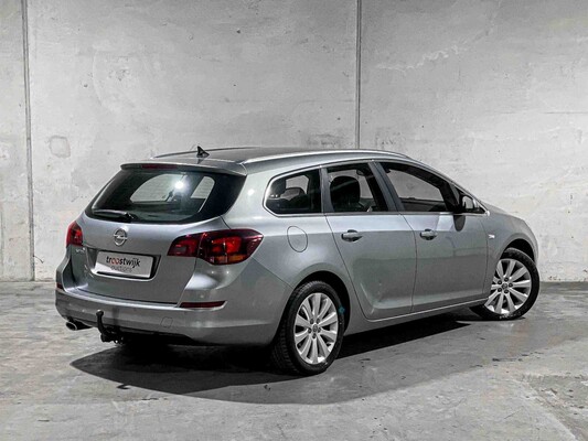 Opel Astra Sports Tourer 1.4 Turbo Cosmo 120pk 2011, 76-RPZ-3