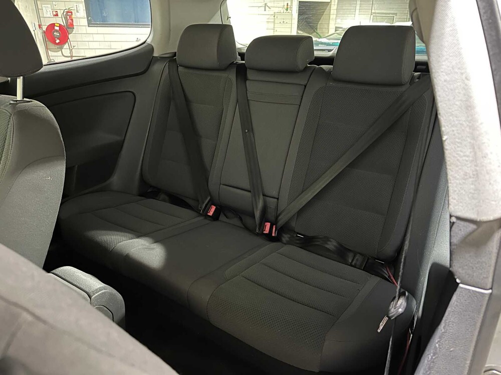 Volkswagen Golf 1.6 FSI Comfortline 116pk 2005, 01-PZ-RK 