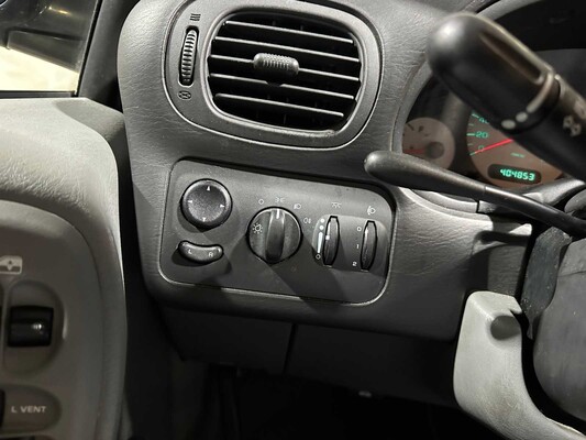 Chrysler Grand Voyager 3.3i SE 174pk 2008, 71-VLT-9
