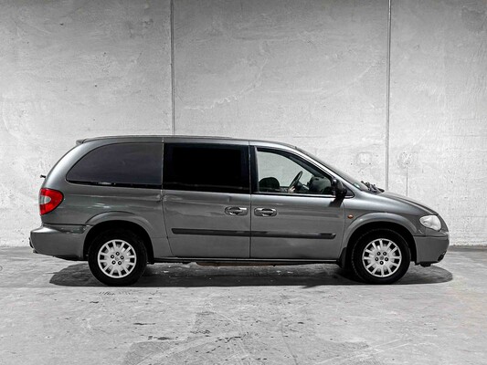 Chrysler Grand Voyager 3.3i SE 174pk 2008, 71-VLT-9