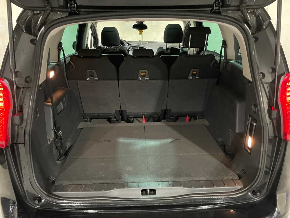 Peugeot 5008 1.6 THP GT 7p. 156pk 2011, 72-NXP-2