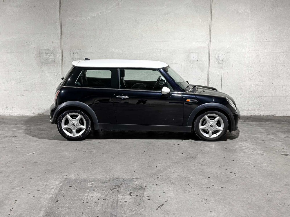 Mini 1.6 Cooper RC31 116pk 2004, ZB-260-B