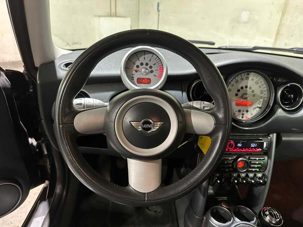 Mini 1.6 Cooper RC31 116pk 2004, ZB-260-B