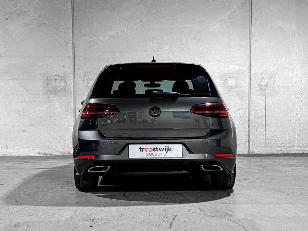 Volkswagen Golf 1.5 TSI Highline Business R 150PS 2019, ZD-532-L