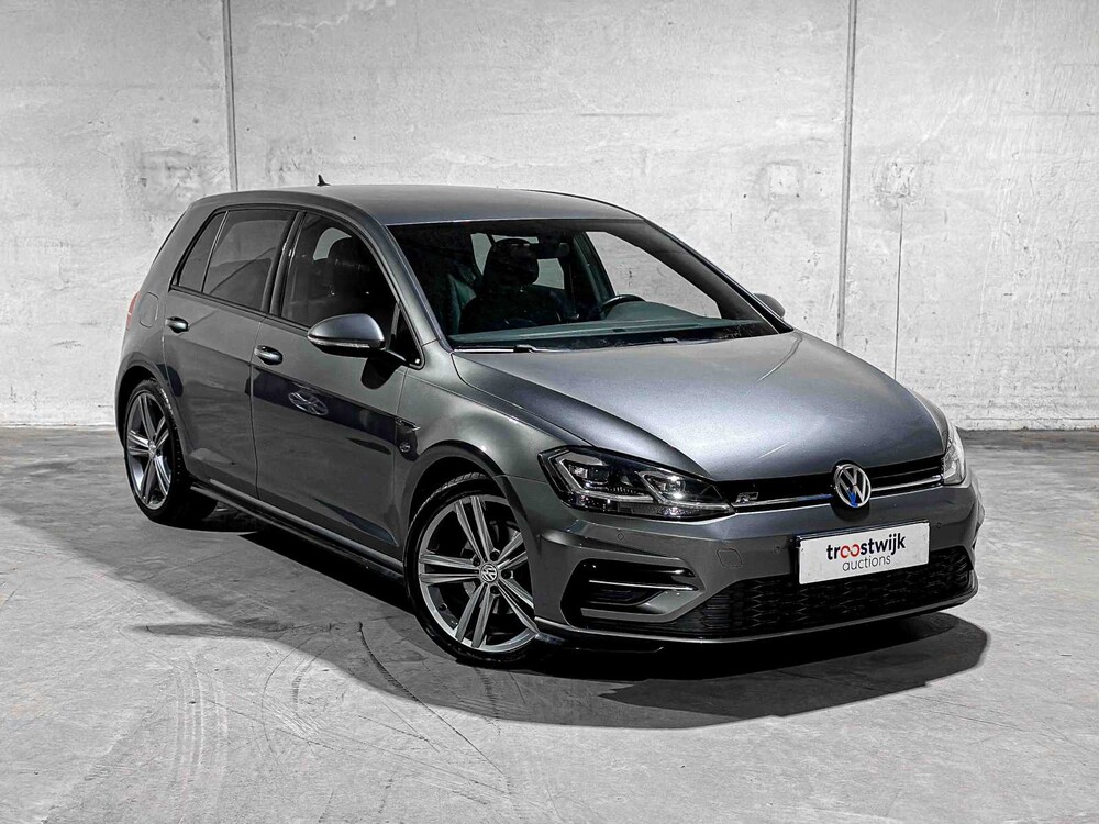 Volkswagen Golf 1.5 TSI Highline Business R 150PS 2019, ZD-532-L