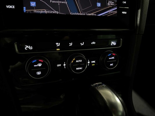 Volkswagen Golf 1.5 TSI Highline Business R 150pk 2019, ZD-532-L