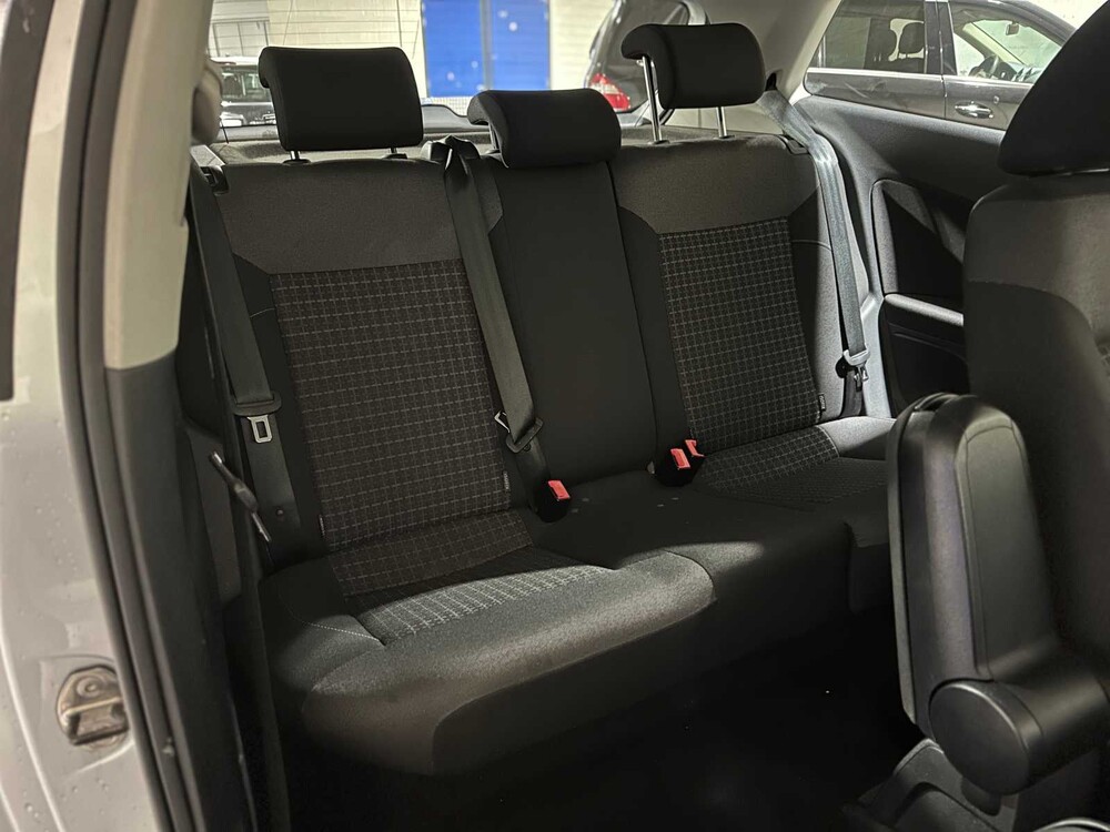 Volkswagen Polo 1.2 TSI Comfortline 90pk 2016, J-776-VR