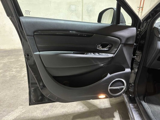 Renault Grand Scénic 2.0 Privilege 140pk 2013, 41-ZLG-9