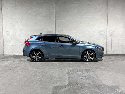 Volvo V40 1.6 T3 Kinetic 150pk 2012, 53-XVV-5