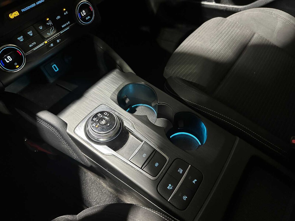 Ford Focus Wagon 1.5 EcoBlue Titanium Business 120pk 2020, H-187-NH