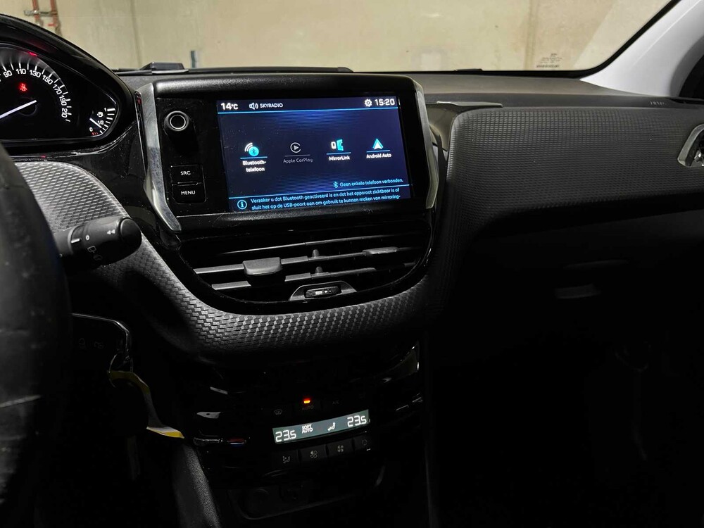 Peugeot 2008 1.2 PureTech Allure 110pk 2018, SG-848-G