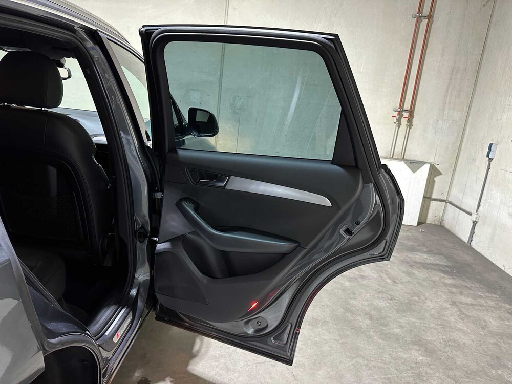 Audi Q5 2.0 TFSI Quattro S-Line Pro Line S 211pk 2009, 7-KHL-48