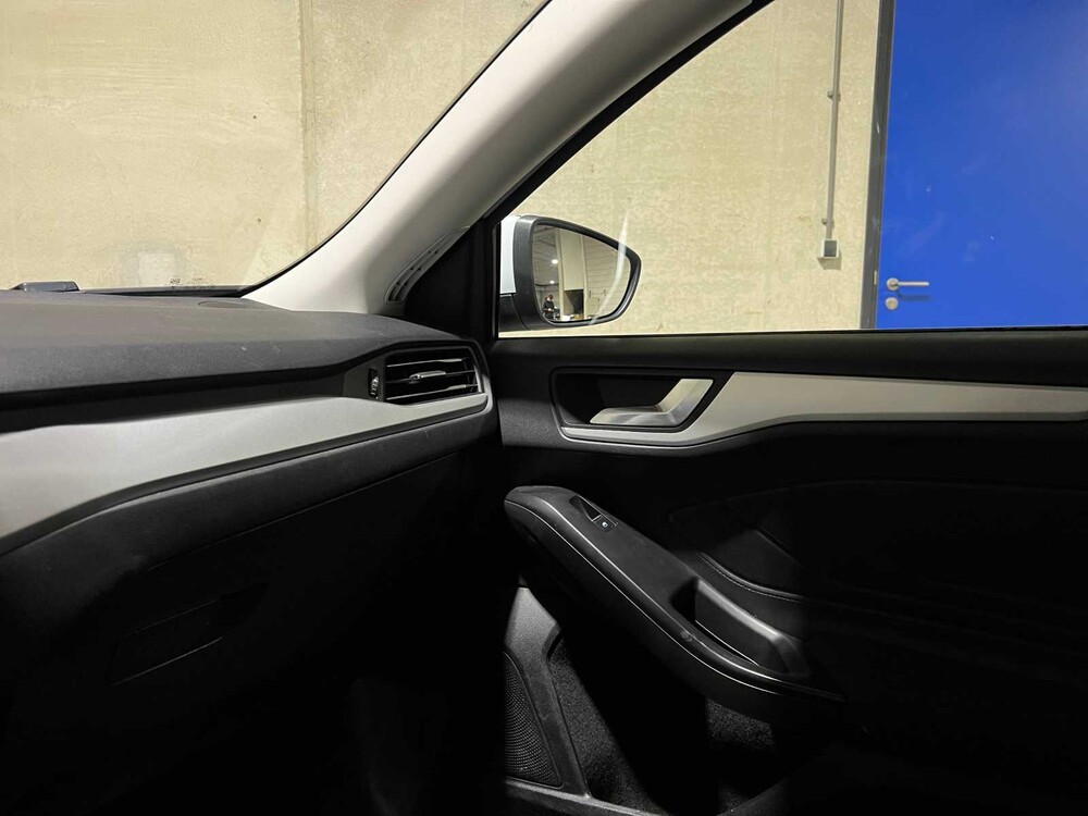 Ford Focus Kombi 1.5 EcoBlue Trend Edition Business 120PS 2020, J-767-VH