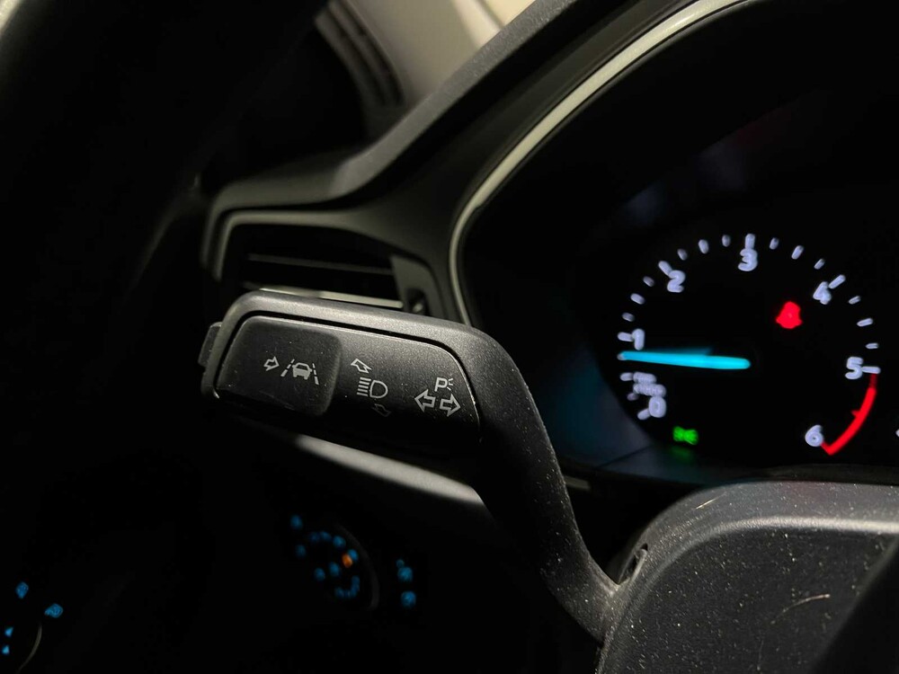 Ford Focus Kombi 1.5 EcoBlue Trend Edition Business 120PS 2020, J-767-VH