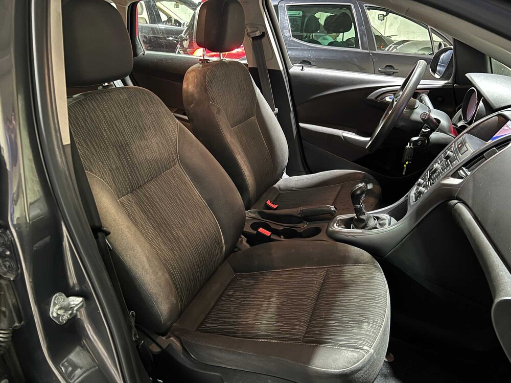 Opel Astra 1.4 Berlin 101pk 2014, 5-TDS-86